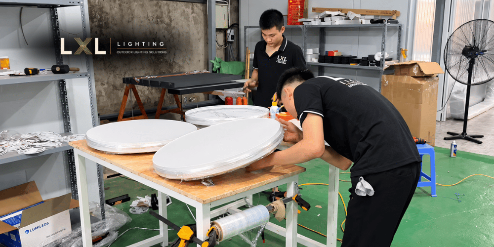 Xưởng đèn nhôm profile