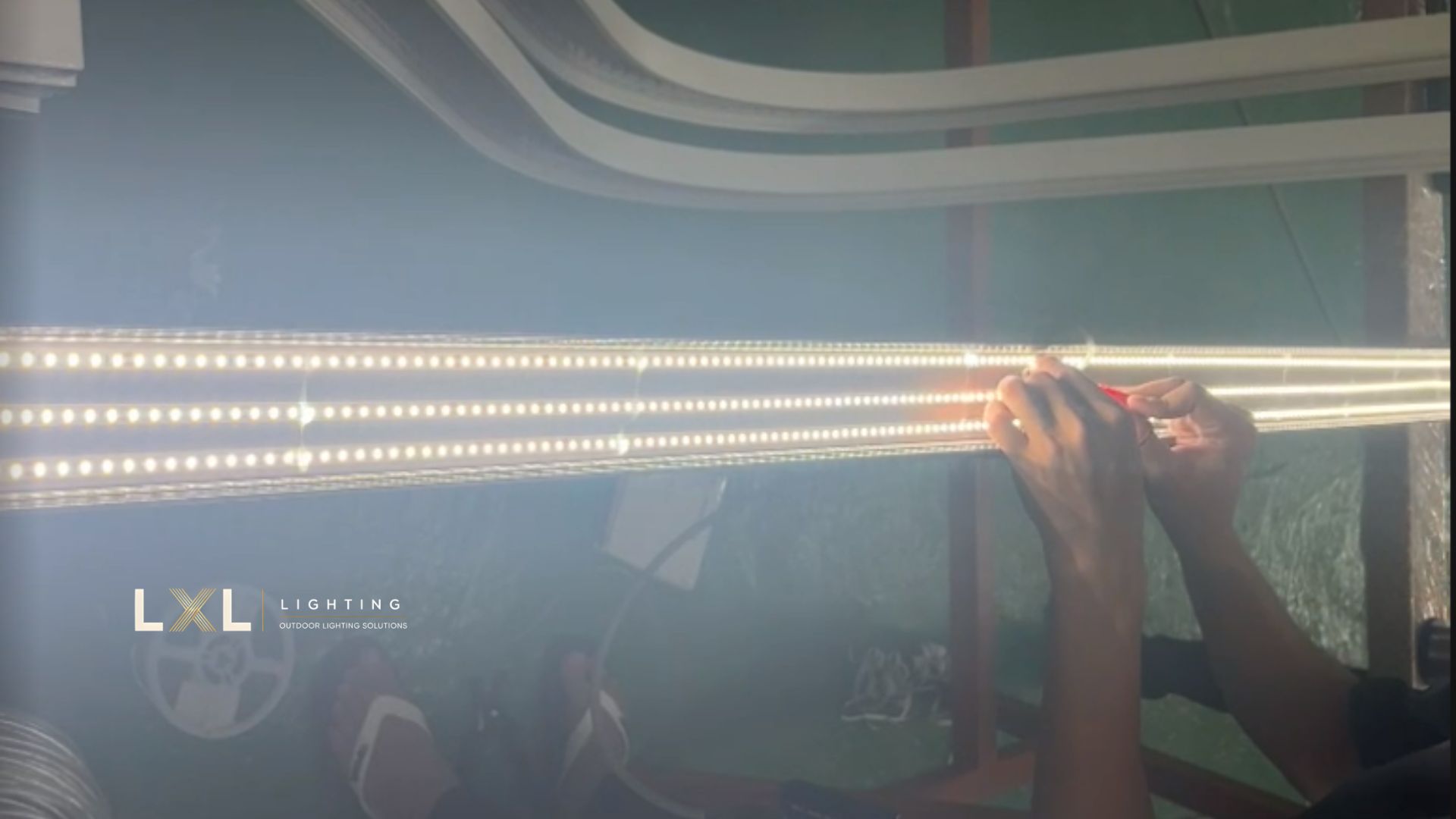 kiểm tra ánh sáng đèn nhôm profile