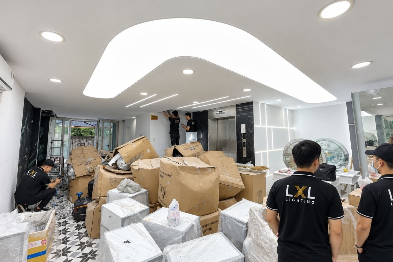 Khung Nhôm Trần Xuyên Sáng