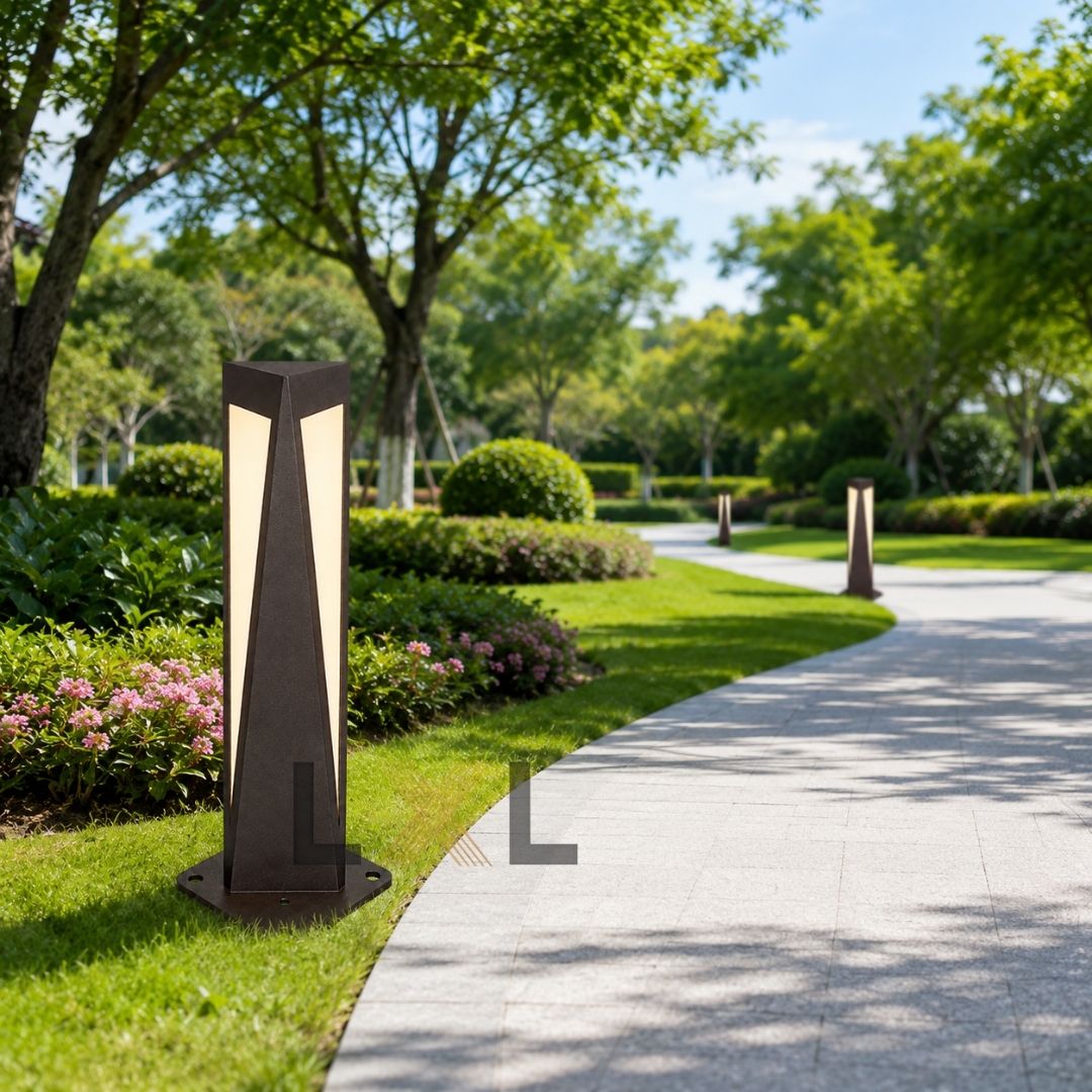 Đèn Trụ Sân VườnHình Tháp Tam Giác  LL19