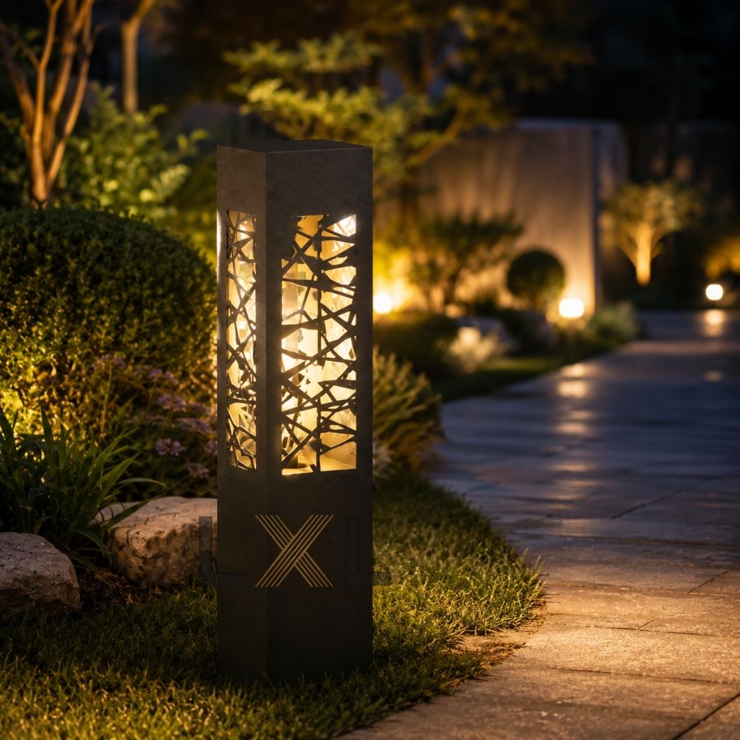 Đèn Bollard Vuông Cắt Laser Họa Tiết  LL11