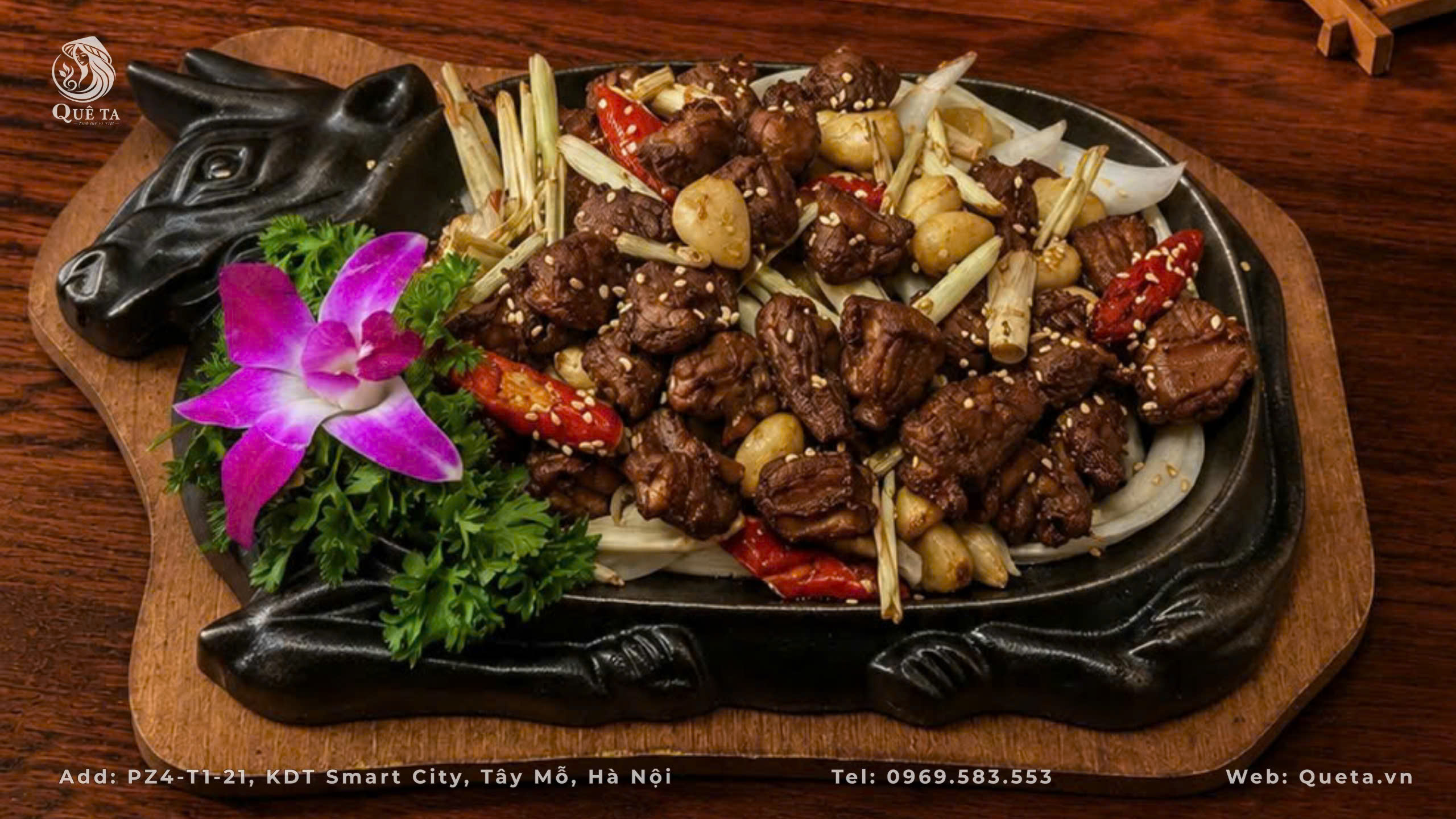 Bê Cháy Tỏi Bản Gang tại Nhà hàng Quê Ta