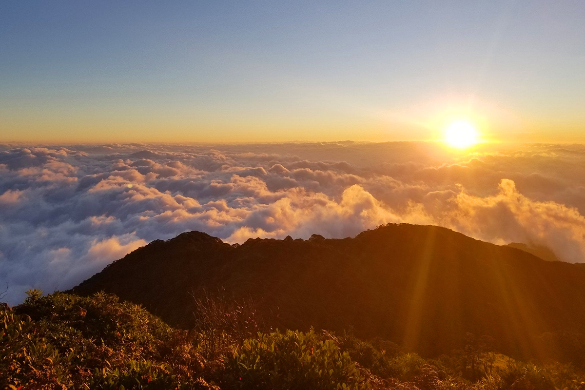 Lảo Thẩn: 2.860m