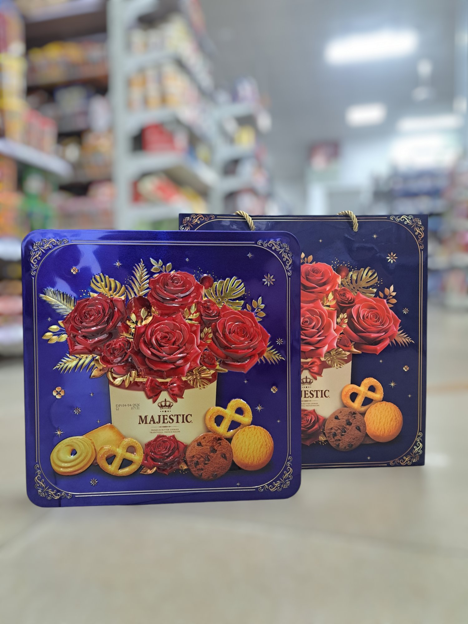 Bánh Cookies bơ thập cẩm Majestic 546g
