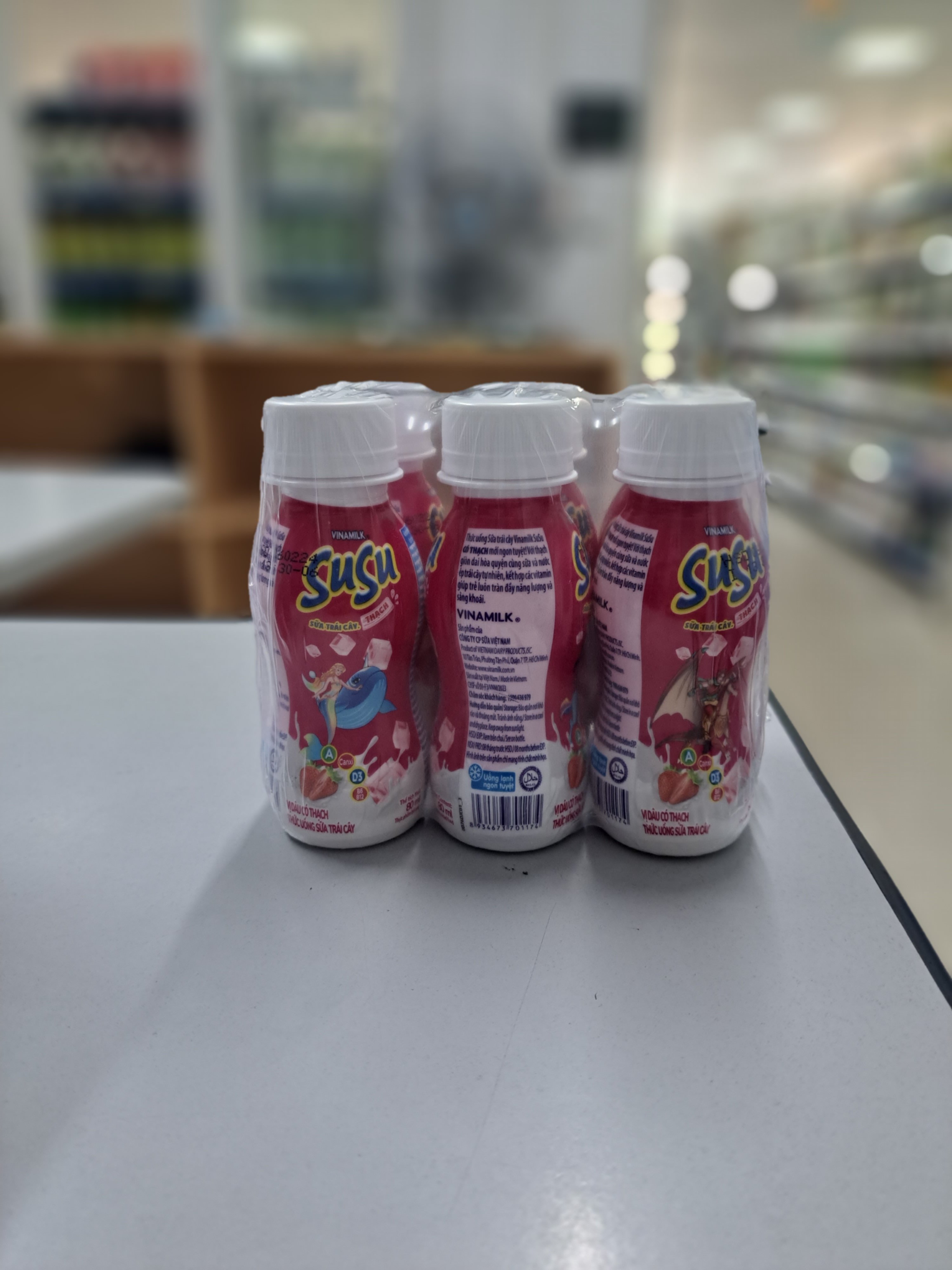 Sữa chua uống Susu Vinamilk hương Dâu có thạch 80ml
