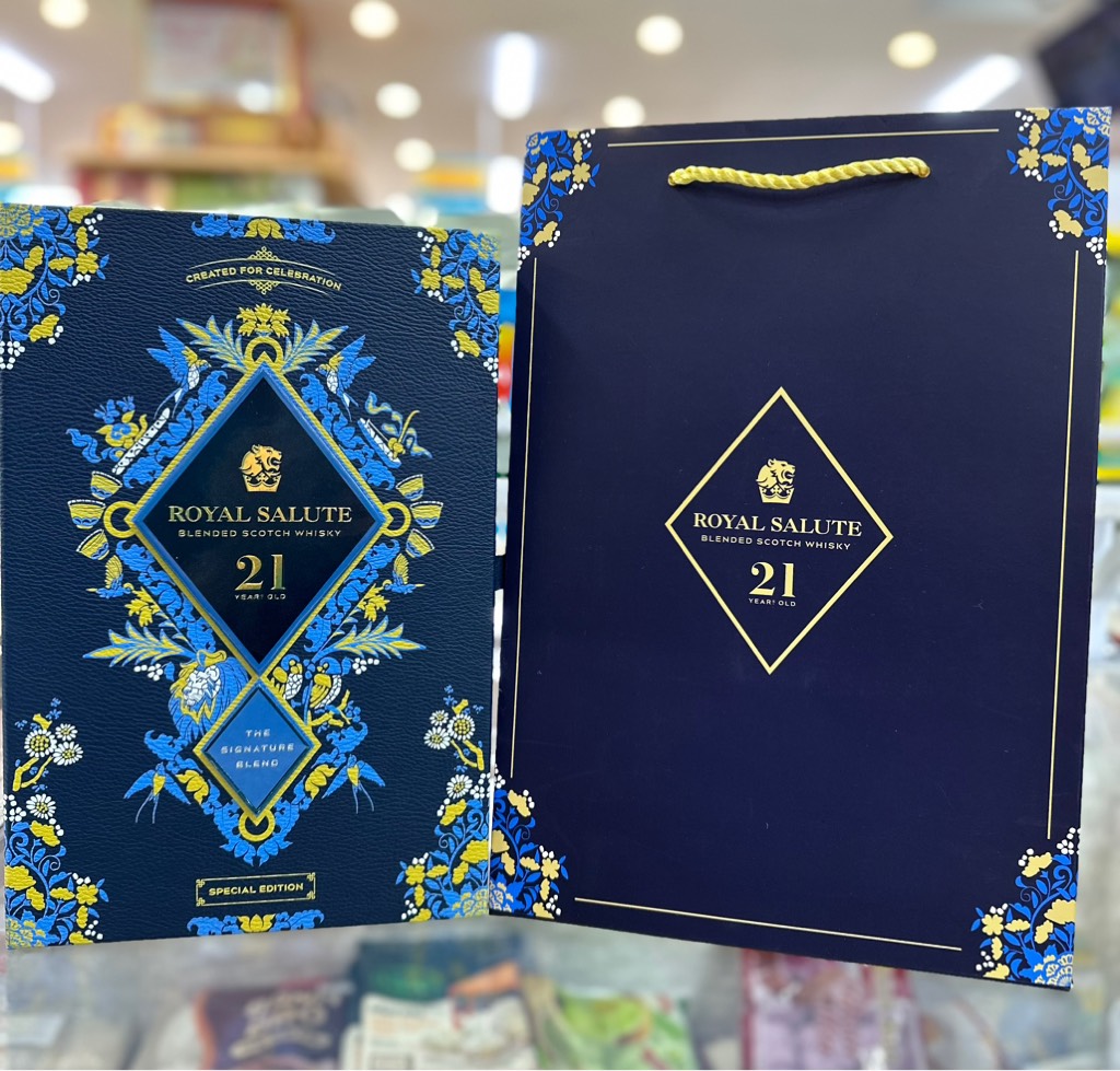 Rượu Chivas Royal Salute 21 Scotland hộp quà 2025 40%vol 700ml