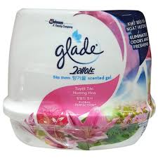 Sáp thơm Glade hoa Lily 180g