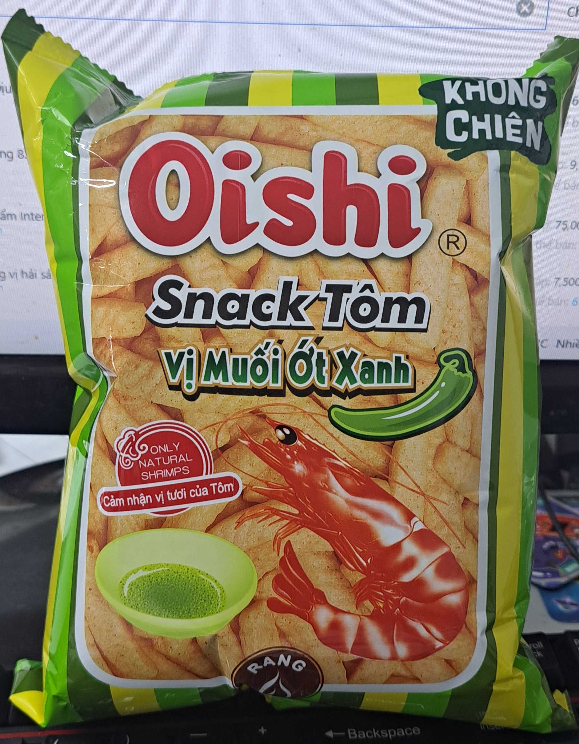 Snack Oishi tôm cay đặc biệt 35g