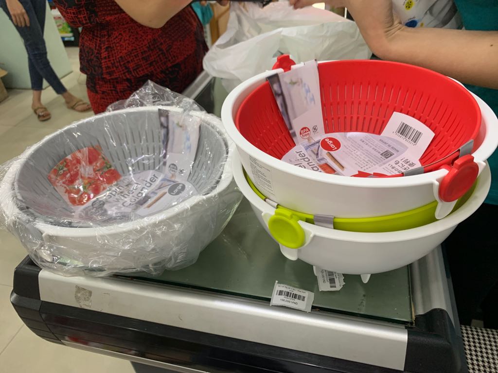 Bộ rổ chậu hai lớp đựng rau củ quả hình tròn màu xám, đỏ cam, xanh cốm 3.4L