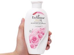 Sữa tắm Enchanteur Romantic hồng 180g