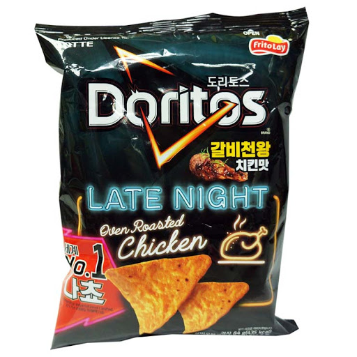 Snack Doritos vị gà Lotte Hàn Quốc 84g