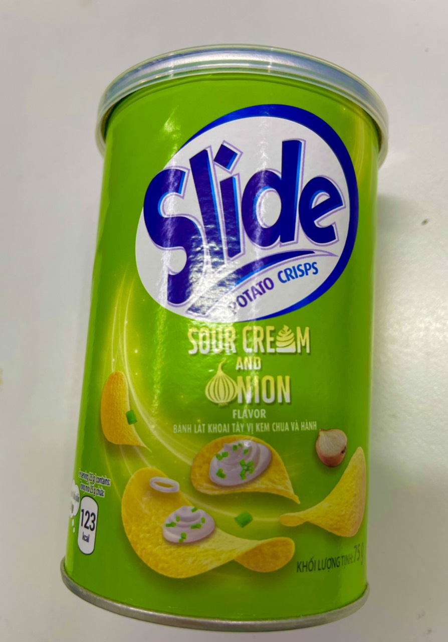 Snack khoai tây chiên vị kem chua và hành Slide 75g