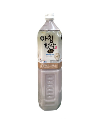 Nước gạo lứt Woongjin 1,5L Hàn Quốc