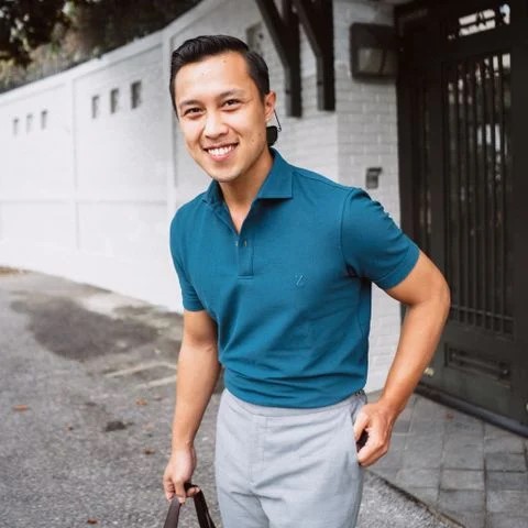 Polo và Âu Phục Cổ Điển