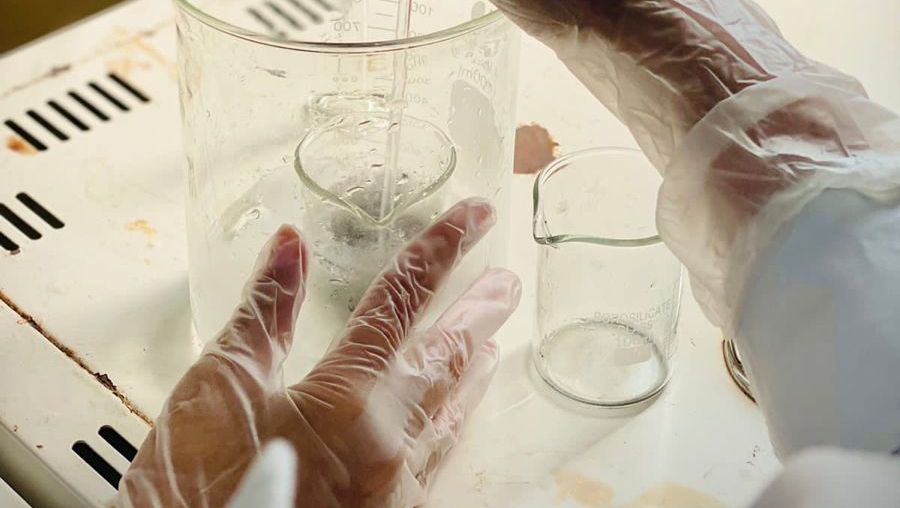 pH của acid AHA/BHA và hiệu quả trên da?