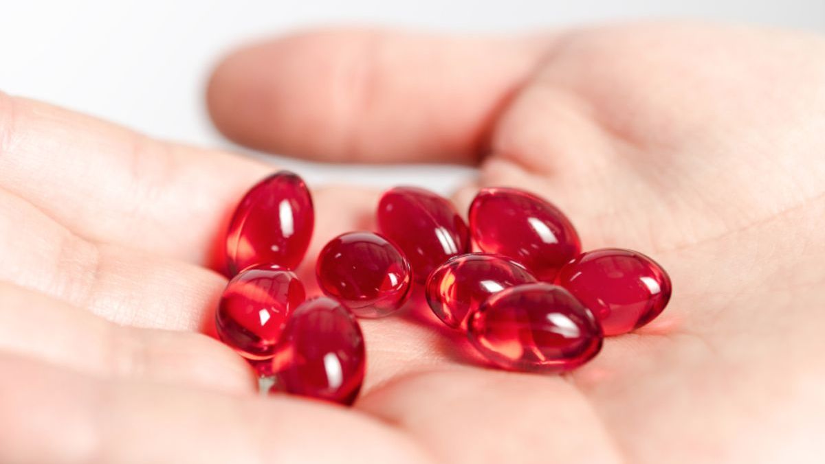 Astaxanthin hay NAC: Ngoài 30 tuổi nên ưu tiên loại nào?