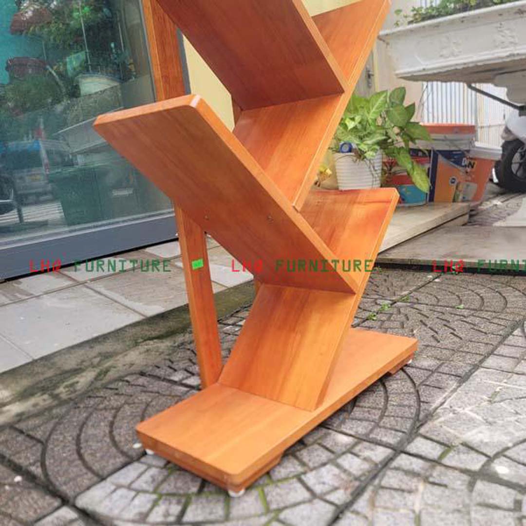 Kệ Sách Xương Cá 7 Tay Gỗ Cao Su – Giải Pháp Trang Trí Và Lưu Trữ Cho Mọi Không Gian