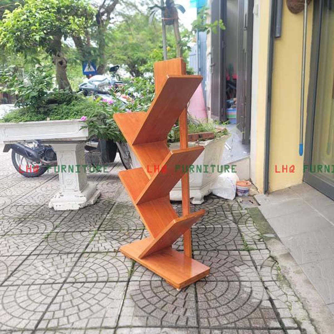 Kệ Sách Xương Cá 5 Tay Gỗ Cao Su – Giải Pháp Lưu Trữ Hiện Đại Cho Mọi Không Gian
