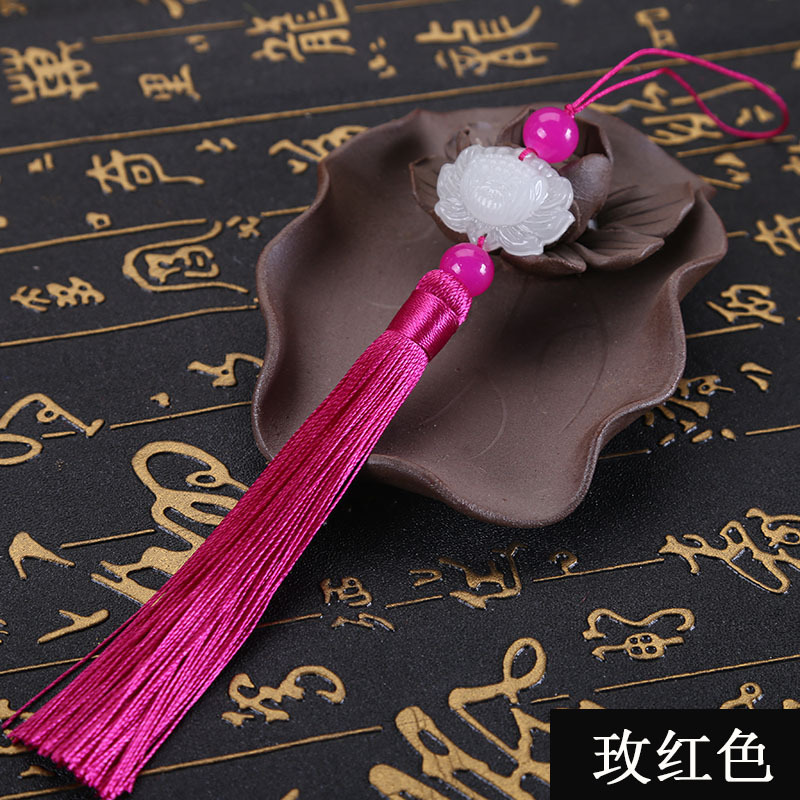 Dây tua rua hình hoa sen và hình tròn trang trí