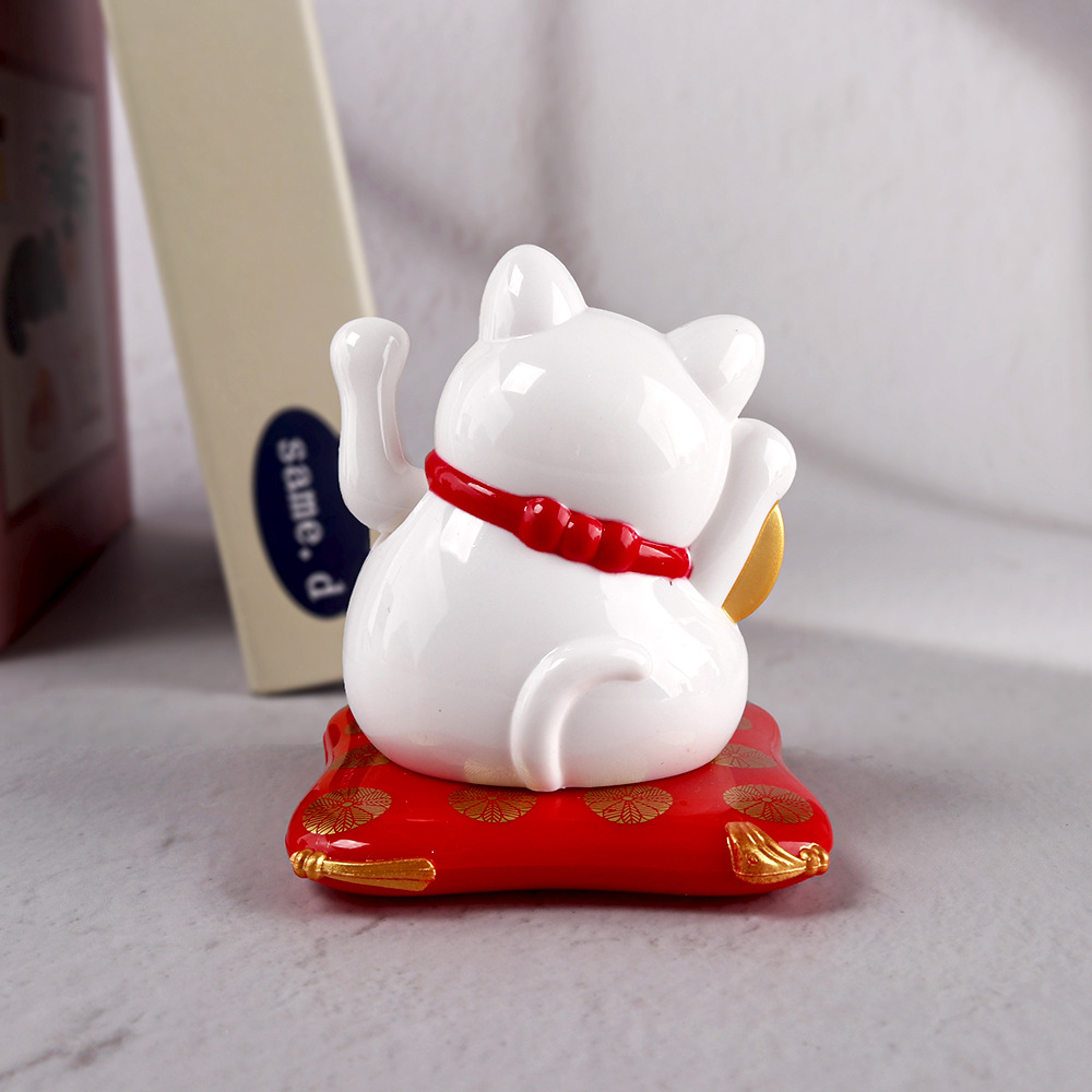 Mèo thần tài vẫy tay may mắn mini dùng năng lượng mặt trời, chất liệu nhựa cao cấp