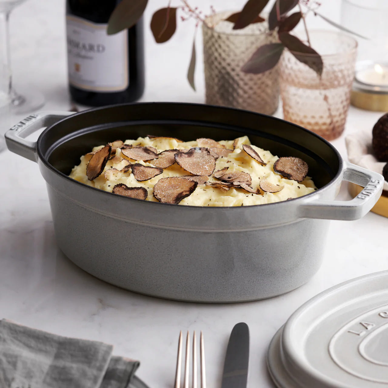 Staub - Nồi gang oval màu nấm trắng - 37cm (8L)