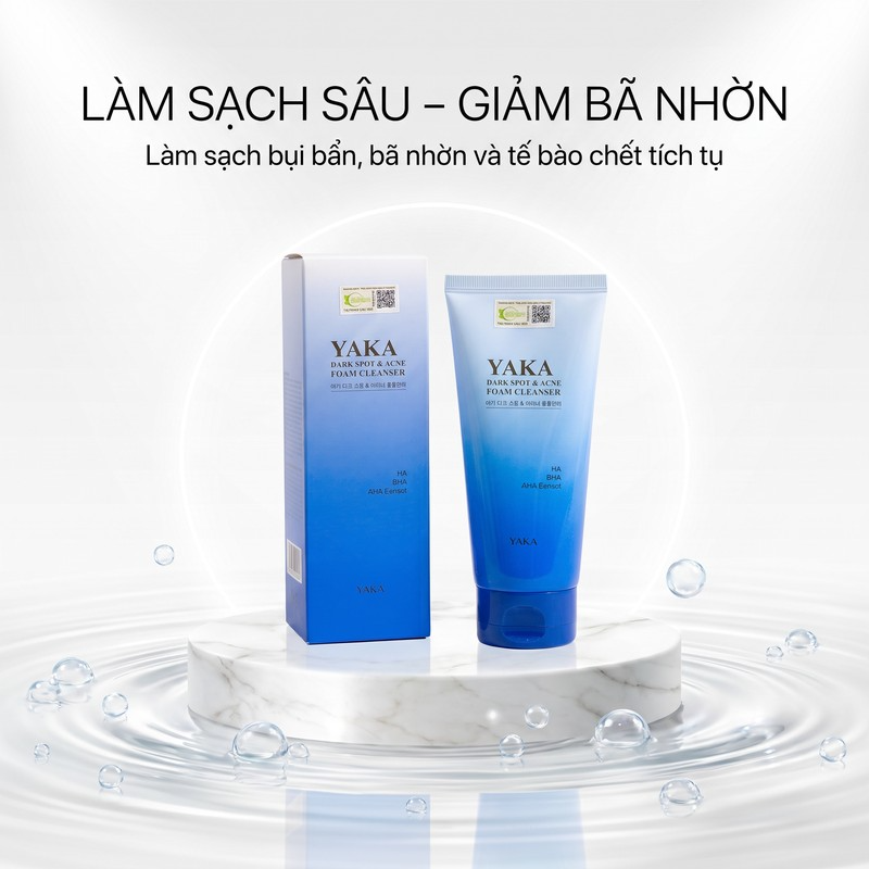 Sữa rửa mặt YAKA cho da mụn và bị đốm thâm 120ml