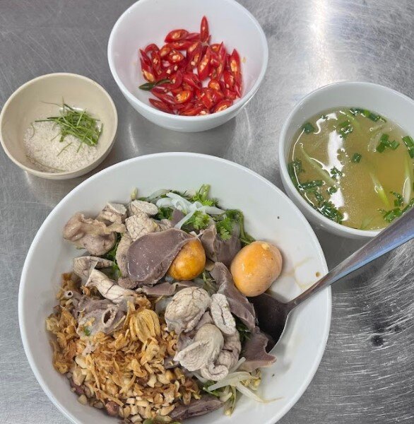 Phở trộn (ngan/gà/bò/thập cẩm)