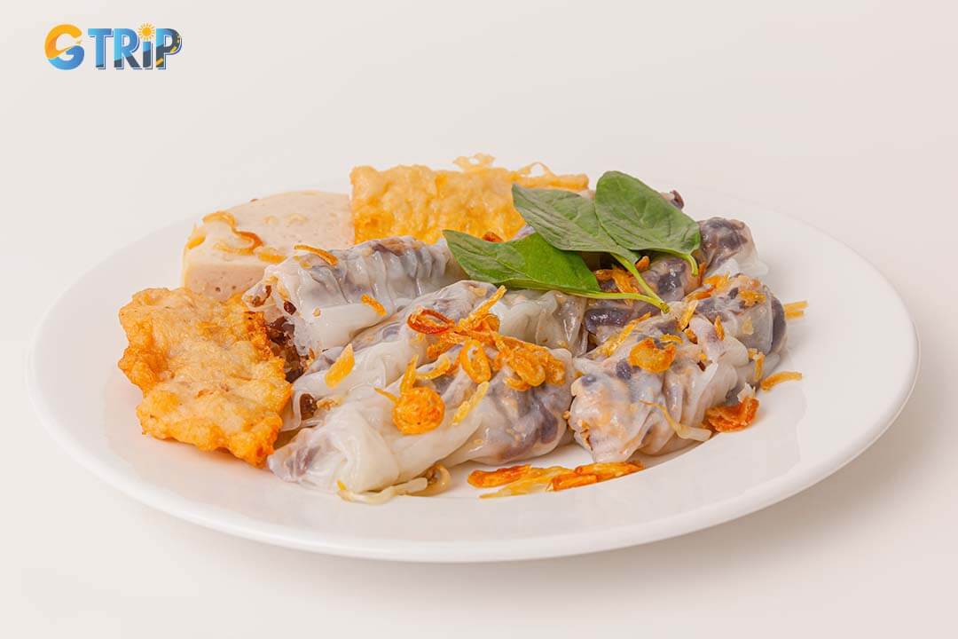 Bánh cuốn chả vàng
