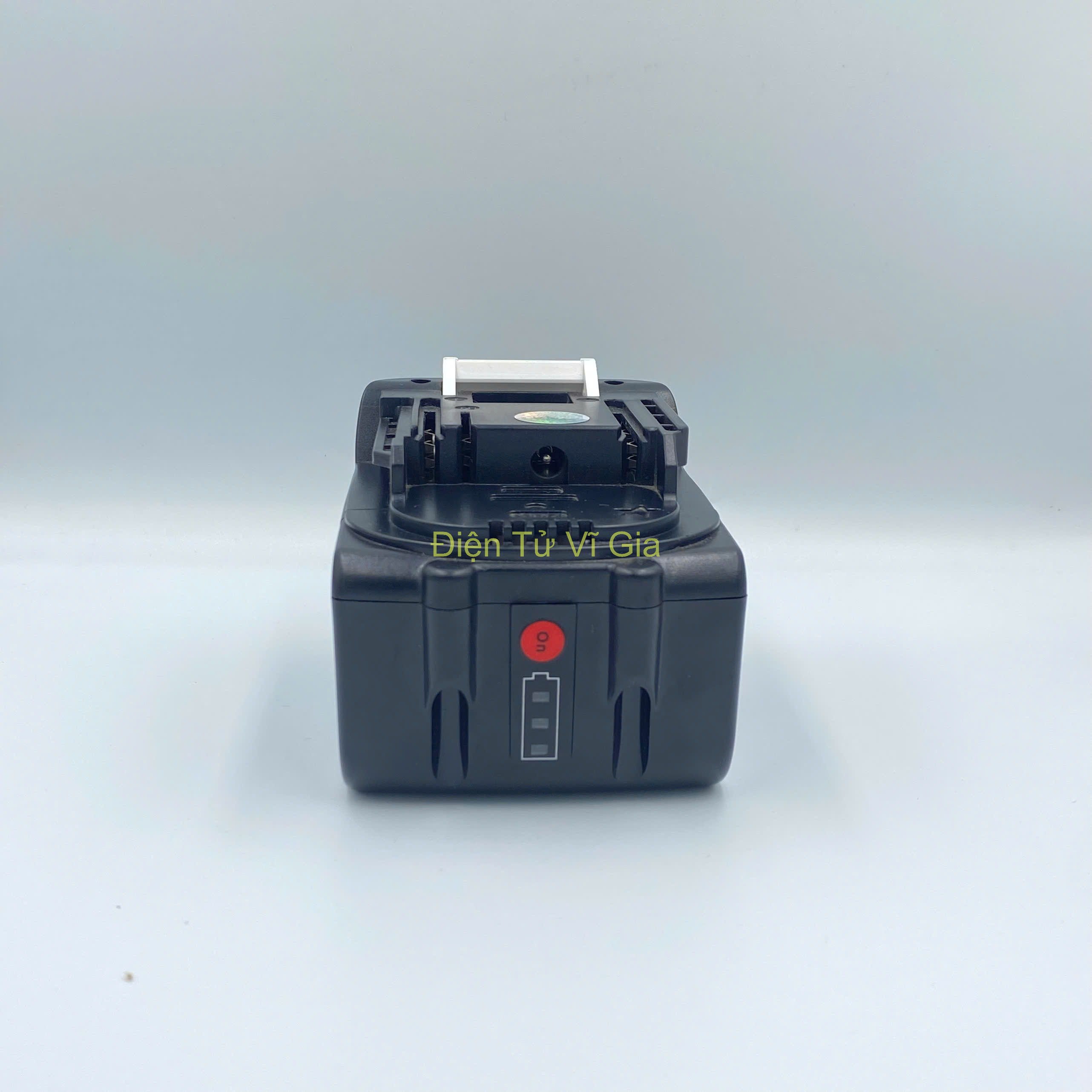 Pin Đóng Makita 14.4V 5.0Ah OEM (Xả 50A) - Vĩ Gia Shop