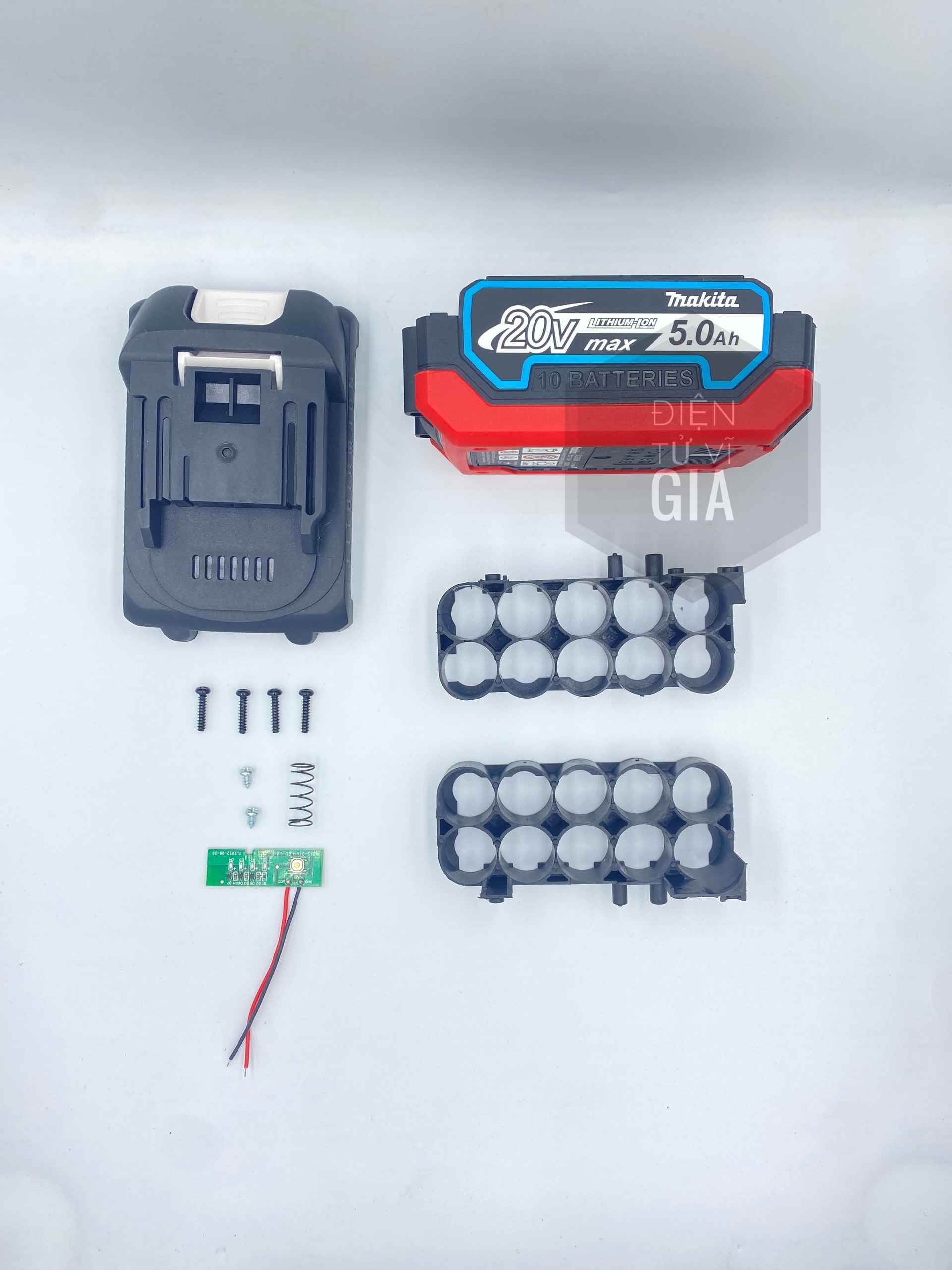 Vỏ Pin Makita 20V Chống Sốc 2 Hàng 10 Cell Pin 18650 Kèm Mạch Báo Pin Và Kẽm Hàn - VĨ GIA SHOP
