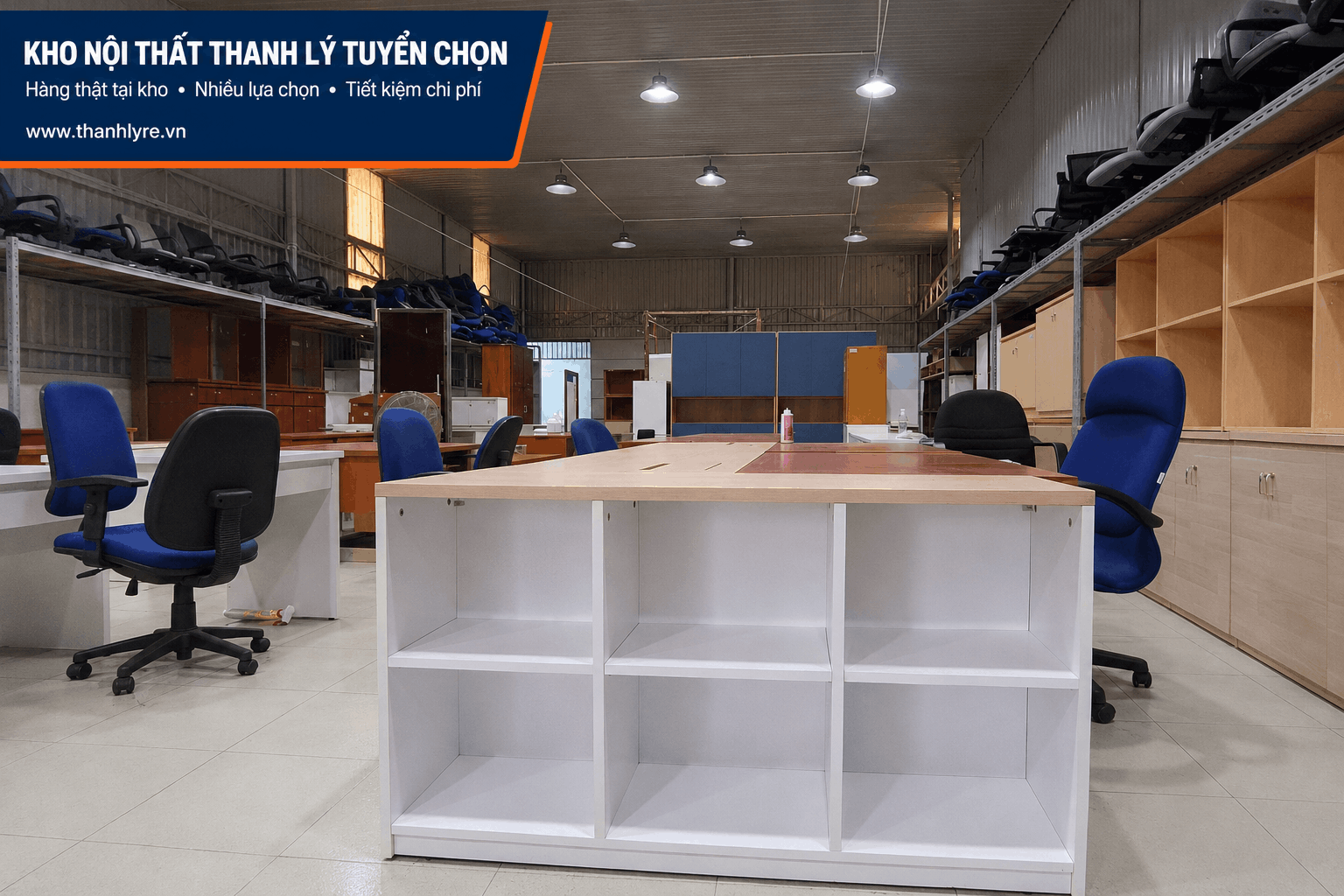 Kho bàn ghế tủ văn phòng thanh lý đa dạng tại TP.HCM