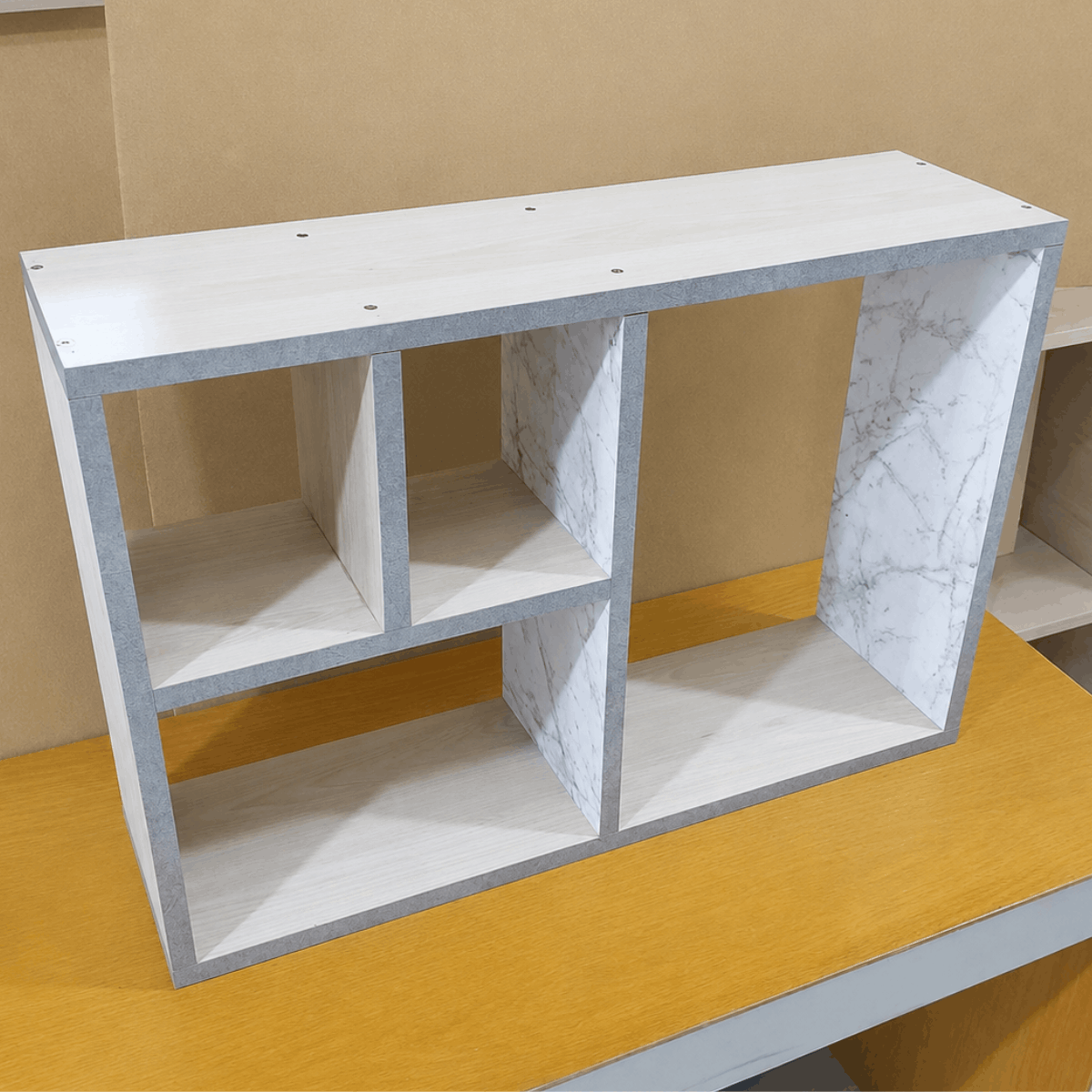 Kệ trang trí gỗ 700x200x480mm KE088