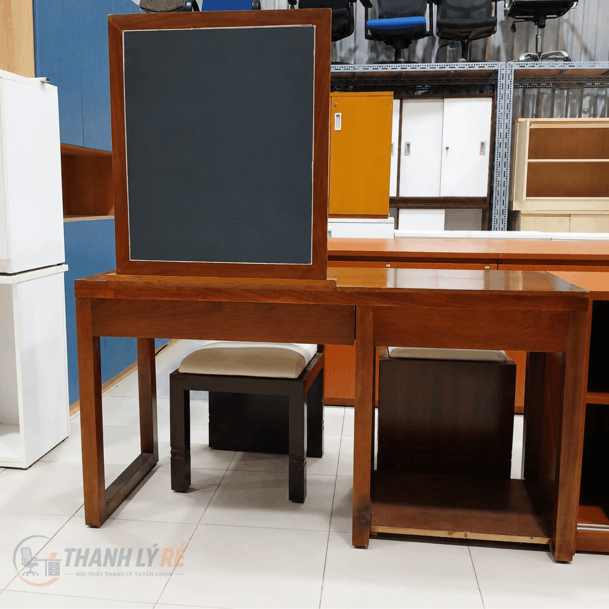 Bàn ghế trang điểm gỗ màu nâu 1400x495x750/1470mm BAN065