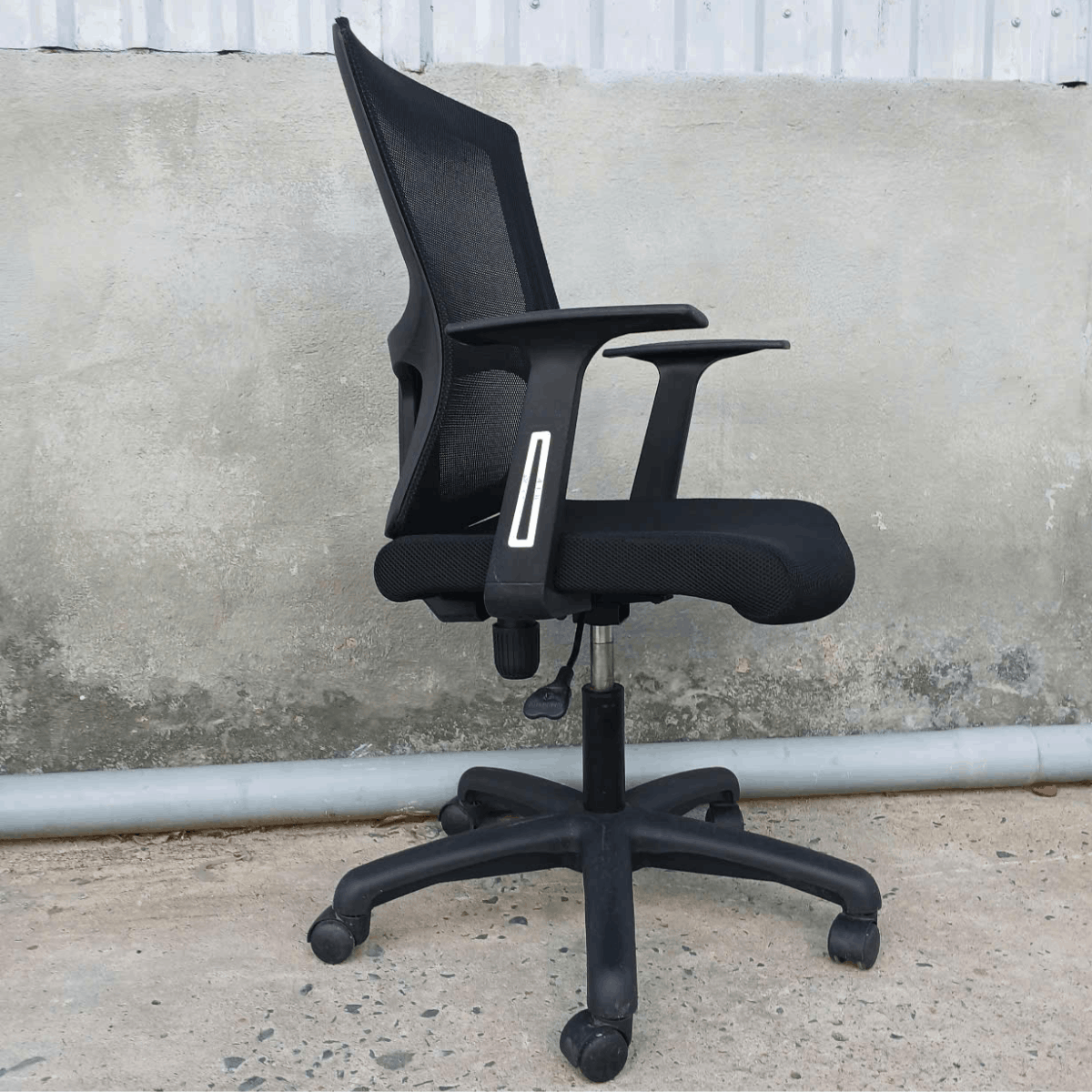 Ghế lưới xoay lưng trung 570x500x990mm GHE070