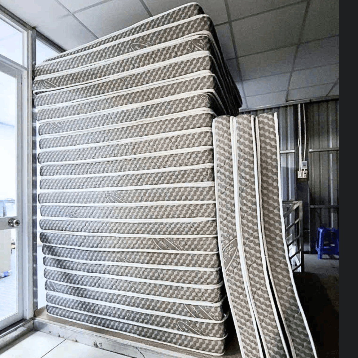 Nệm Cao Su Tổng Hợp 1600x2000mm NEM106