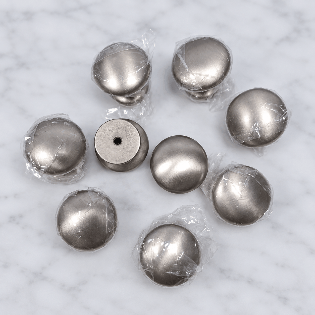 Núm Tay Nắm Tủ Tròn Hợp Kim Inox Mờ Bạc Xước Cho Tủ TN1004