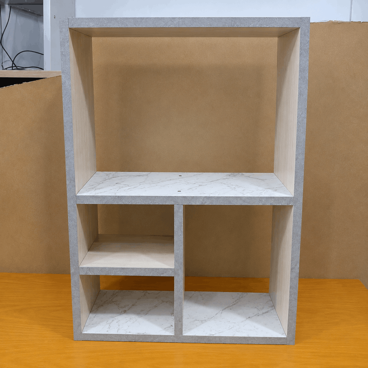 Kệ trang trí gỗ 700x200x480mm KE088