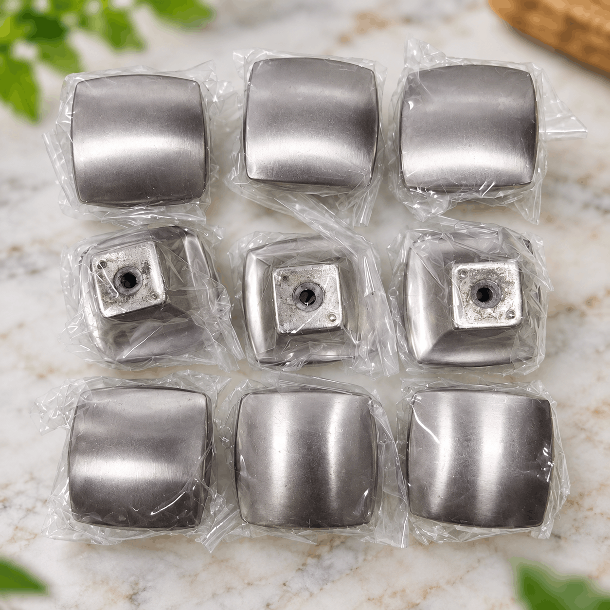 Núm Tay Nắm Tủ Vuông Hợp Kim Màu Inox Bóng Cho Tủ Bếp Tủ Áo Ngăn Kéo TN1003