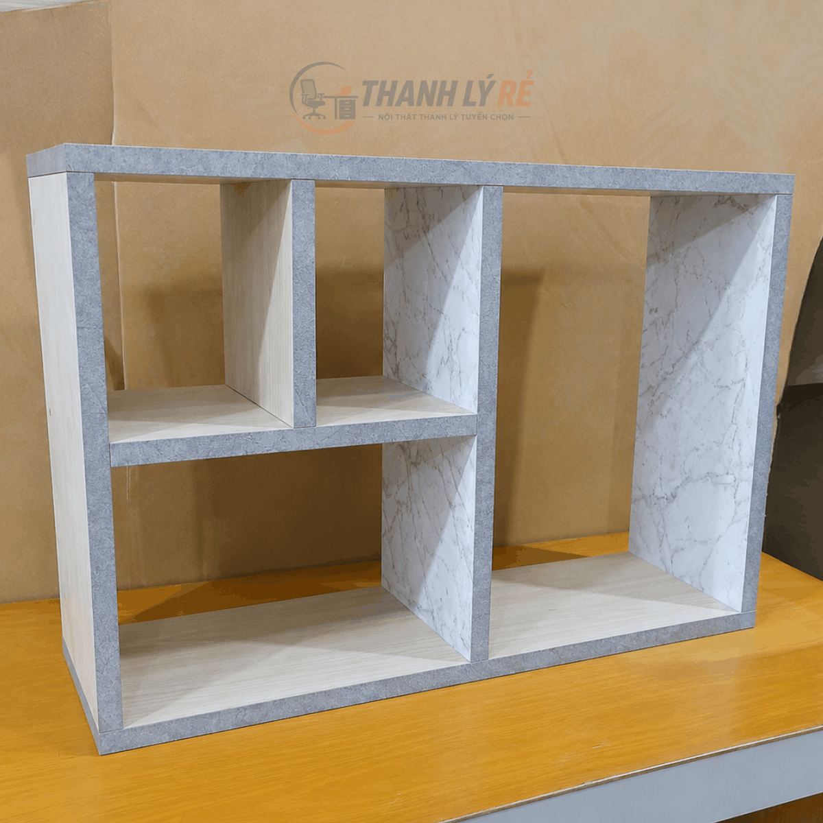Kệ trang trí gỗ 700x200x480mm KE088