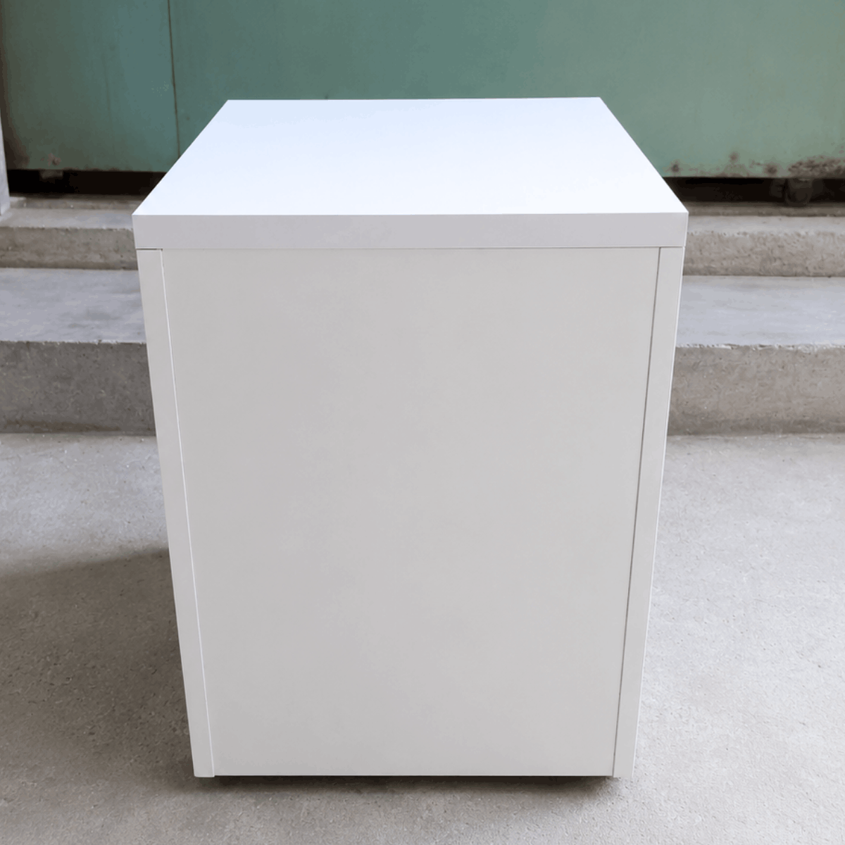 Tủ gỗ 3 ngăn kéo màu trắng 400x450x550mm TU084
