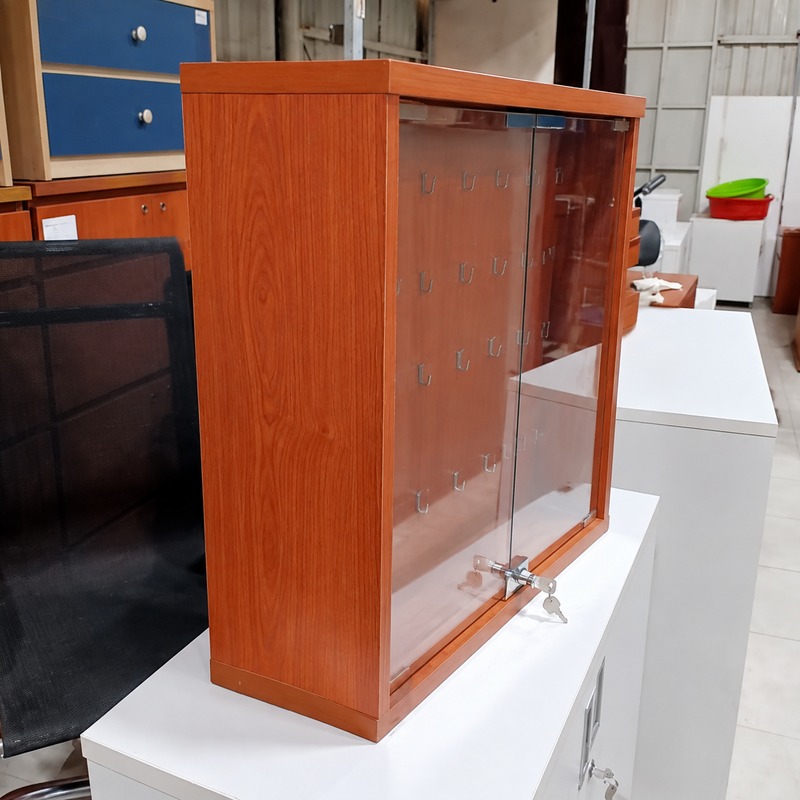Tủ gỗ treo chìa khóa 500x200x610mm TU114