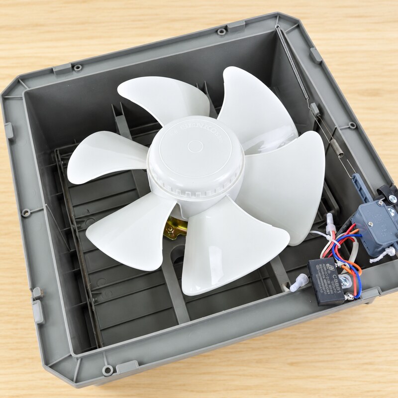 Quạt Hút Gió Gắn Tường 2 Chiều Senko H250 Sải Cánh 25cm Công Suất 40W QUAT125