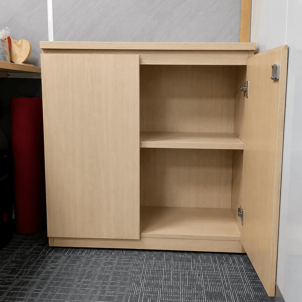 Tủ hồ sơ gỗ thấp 2 cánh mở 800x400x850mm TU097