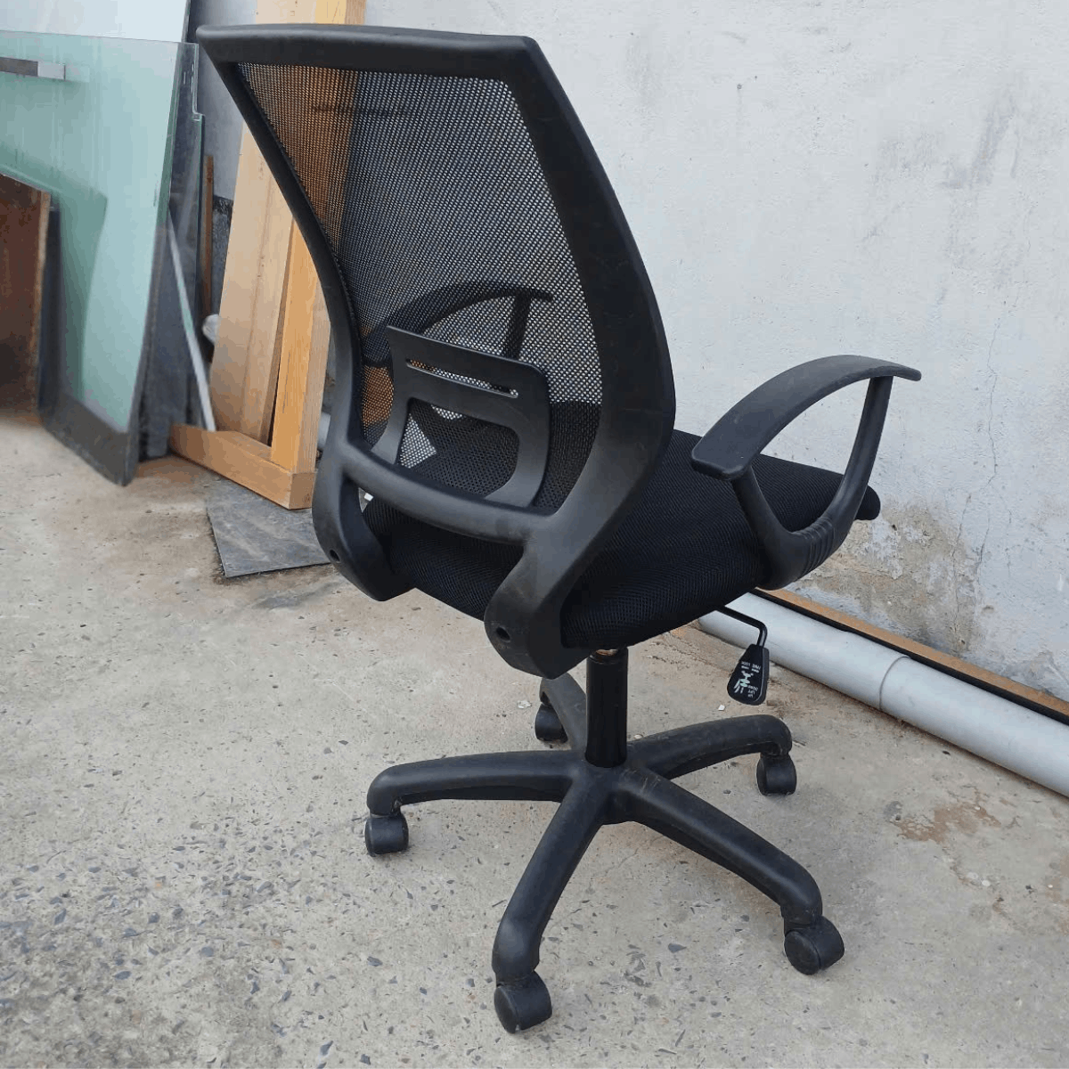 Ghế lưới xoay lưng trung 565x550x960mm GHE071