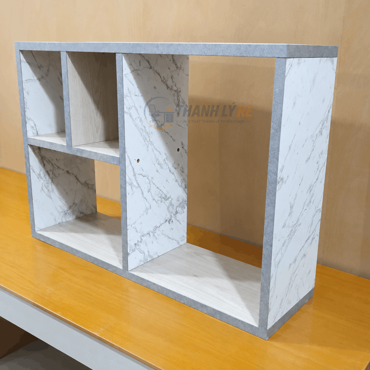 Kệ trang trí gỗ 700x200x480mm KE088