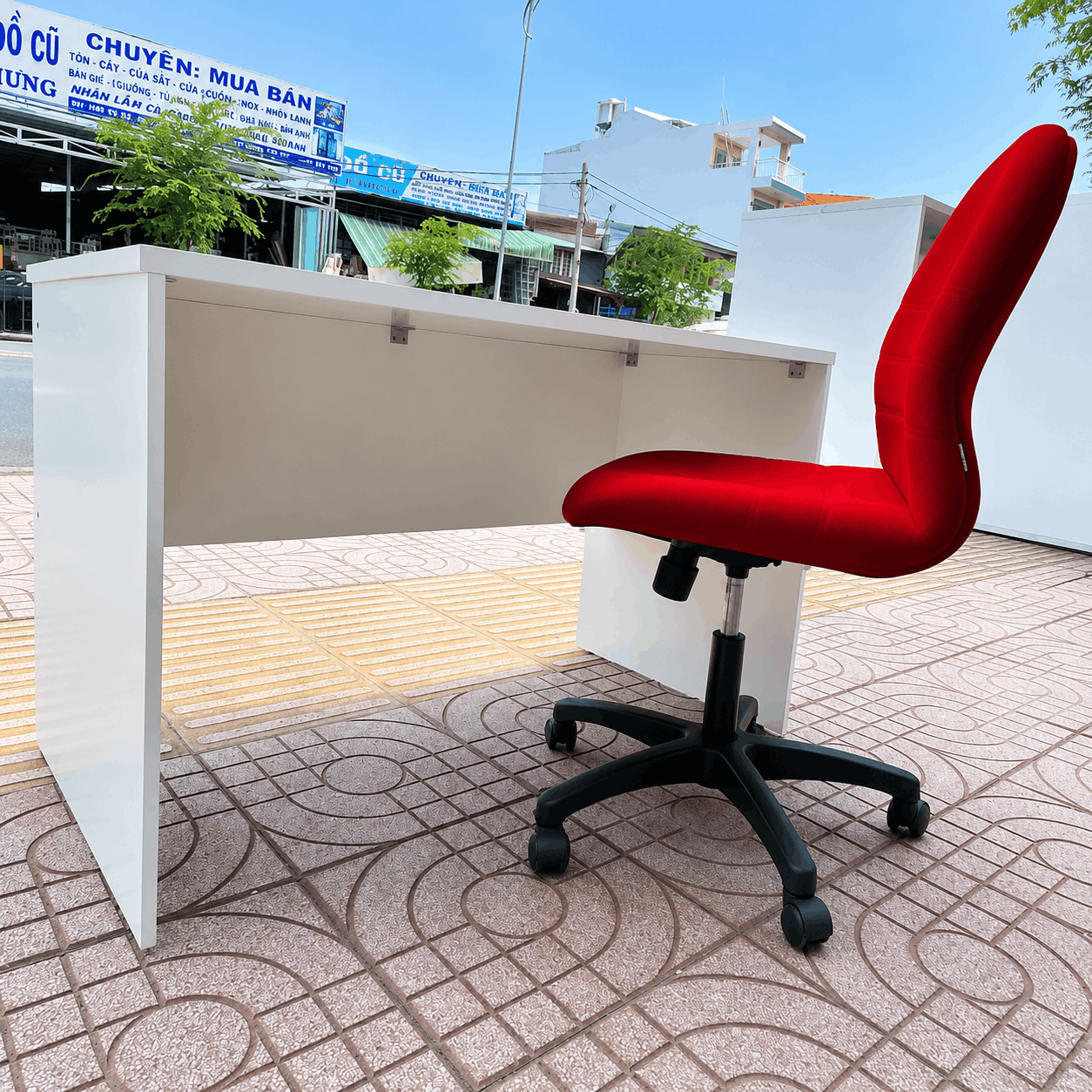 Bàn làm việc màu trắng 1200x600x750mm BAN022