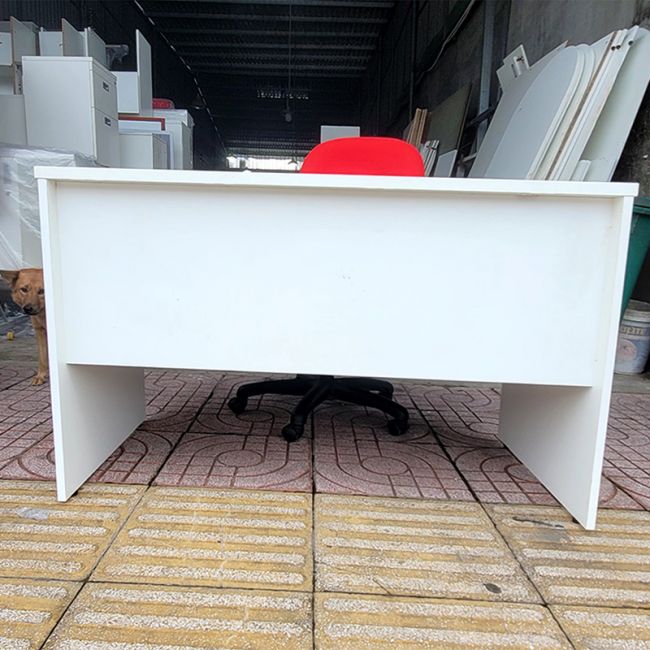 Bàn làm việc màu trắng 1200x600x750mm BAN022