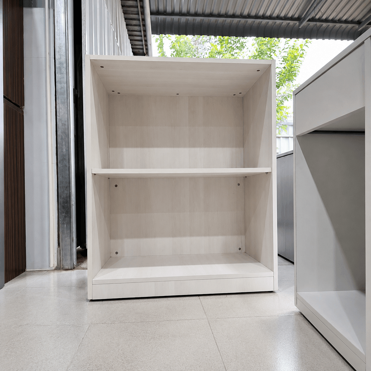 Quầy lễ tân gỗ hiện đại 800x430x1100mm QUAY048