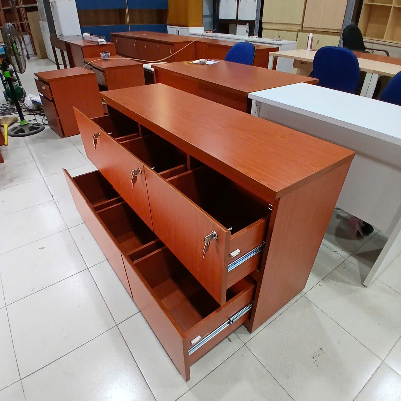 tu-thap-6-ngan-keo-go-1300x400x750mm-tu010