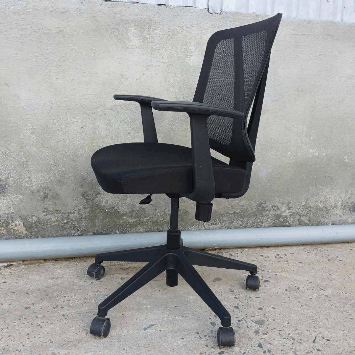 Ghế lưới xoay lưng trung 640x550x960mm GHE069
